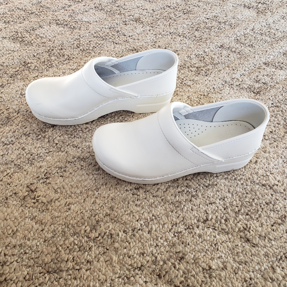 Professional White Box Nursing Dansko Clog